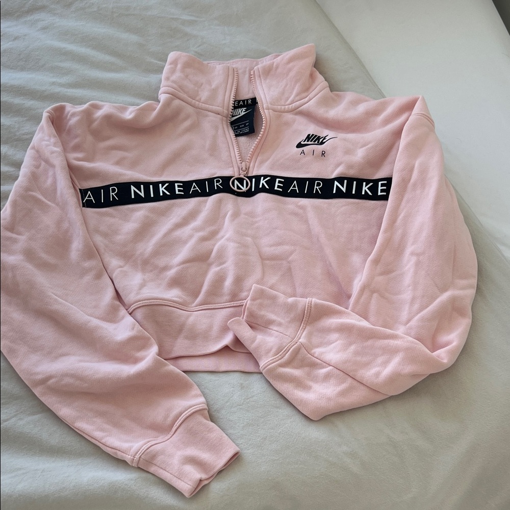 Nike Women's Light Pink cropped jacket